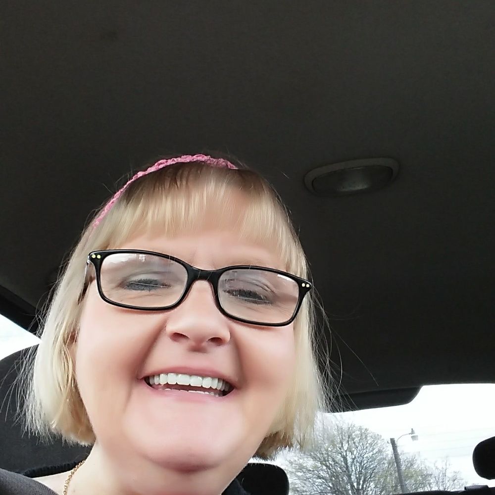 Meet your Posher, Cindy